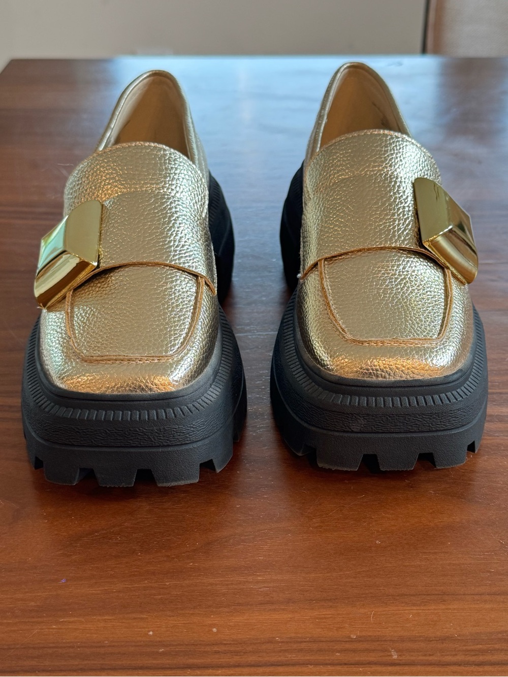 Katy Perry Metallic Gold Platform Loafers Size 6.5 - - Picture 4 of 8